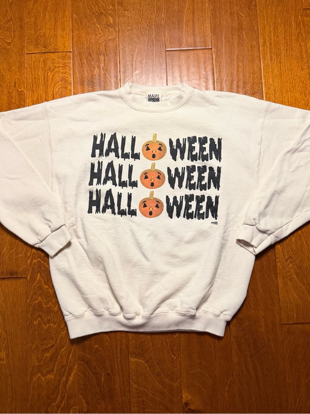Vintage 90s Maze Halloween pumpkin crewneck